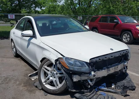 2017 Mercedes-Benz C 300 from USA, damaged, VIN 55SWF4KB6HU213450